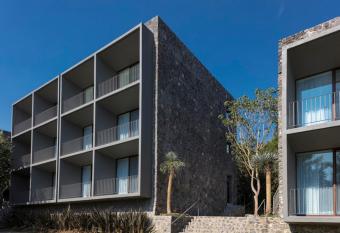 Huayac  n Cuernavaca Curamoria Collection has Balcony rooms