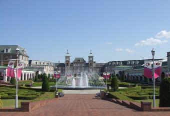 Kobe Hotel Fruit Flower has Balcony rooms