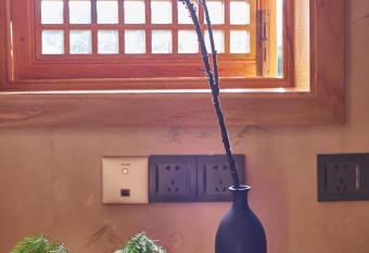 Best Wishes Inn allows 18 year olds to book a room