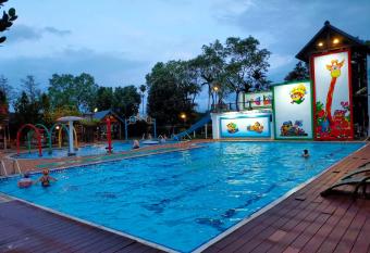 Hoya Spa Hotel has Balcony rooms