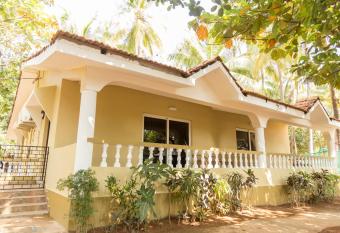 Hill Top Goa Lodge allows 18 year olds to book a room