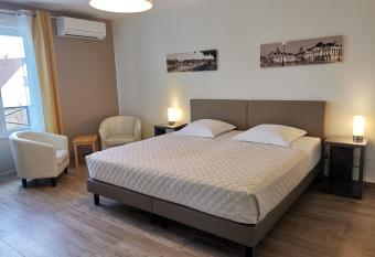 Chambres d h  tes GIDY allows 18 year olds to book a room