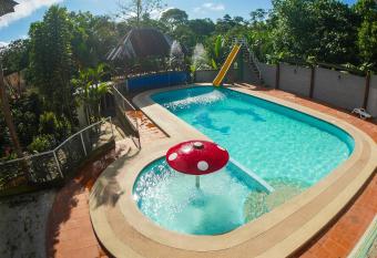 Hotel Los Bancos has Balcony rooms