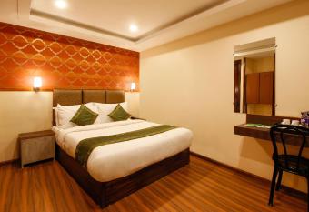 Treebo Trend Hotel Orchid MG Marg has Smoking rooms