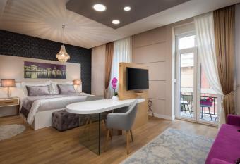 VIP Rooms allows 18 year olds to book a room