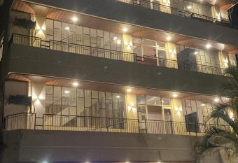 Hotel New Sunder has Smoking/Balcony rooms