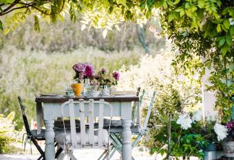 Le Molina B&B allows 18 year olds to book a room