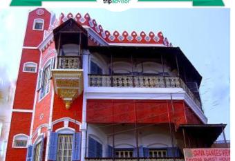 Shiva Ganges View Guest House has Balcony rooms