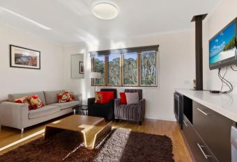 Crooked 2 has Balcony rooms