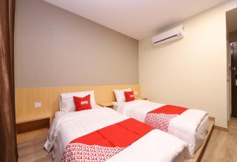 Hotel 101 Ulu Tiram allows 18 year olds to book a room