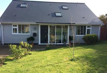 Hillcliffe House allows 18 year olds to book a room