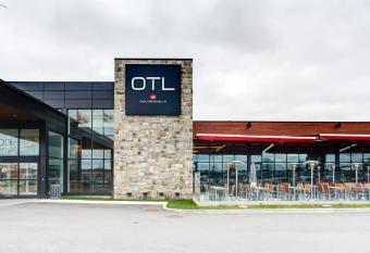 OTL Gouverneur Saguenay allows 18 year olds to book a room