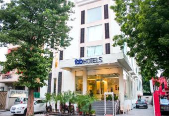 FabHotel Prime Sage allows 18 year olds to book a room