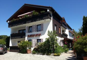 Hotel Engelhof has Balcony rooms