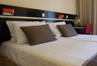 Hotel Bellevue has Balcony rooms