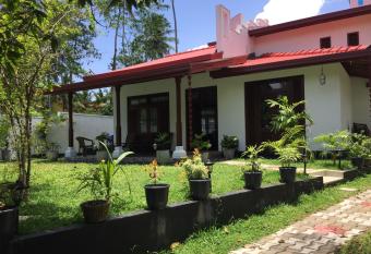 Mirewon Guest has Balcony rooms