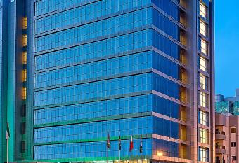 Royal Continental Hotel allows 18 year olds to book a room