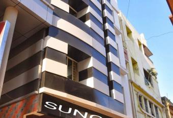 Sun City allows 18 year olds to book a room