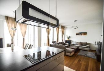 Hochwertig im Herzen Stuttgarts has Balcony rooms