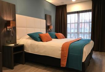 Rivers Hotel has Balcony rooms