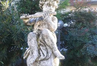 B&B Antica Corte Lombarda allows 18 year olds to book a room