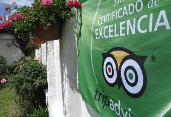 Hostal La Cazihita allows 18 year olds to book a room