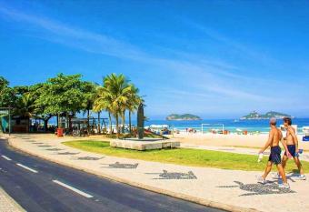 Beach Apartments - Go Make A Trip has Balcony rooms