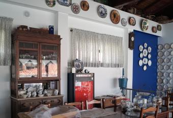 Quinta Manel da Gaita allows 18 year olds to book a room