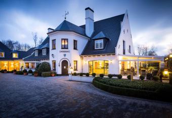 Hotel Restaurant Weinebrugge allows 18 year olds to book a room