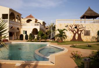 La Villa Serere has Balcony rooms