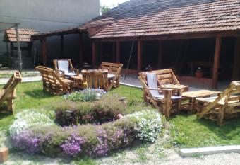 Stara Planina Vila Vesela kuca has Smoking/Balcony rooms