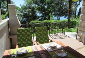 Apartman Prima has Balcony rooms