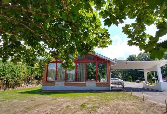 Martin's Inn allows 18 year olds to book a room