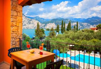 Hotel Villa Isabella has Balcony rooms