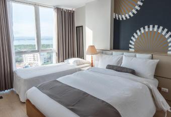 C Suites at Mactan Newtown allows 18 year olds to book a room