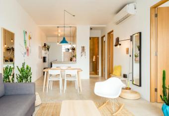 TROPICALIA by DW allows 18 year olds to book a room