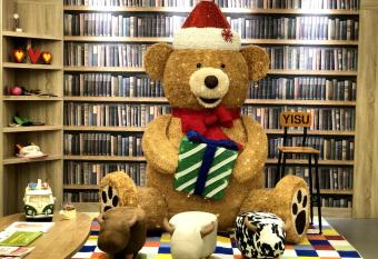 Fairytale Yi Su Hotspring Hotel allows 18 year olds to book a room