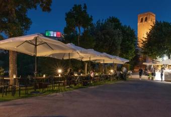 Osteria Belvedere has Balcony rooms