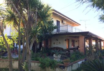 B&B da Cinzia has Balcony rooms