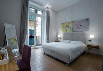 B&B Luxury Scacciaventi has Balcony rooms