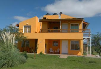Caba  as Espinillos del Lago has Balcony rooms