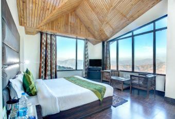 Treebo Trend Snow View Resort Kufri With Mountain View has Smoking/Balcony rooms