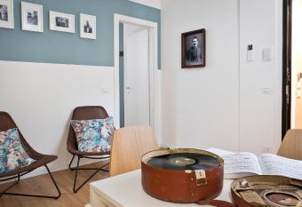 Italianway-Caretto allows 18 year olds to book a room