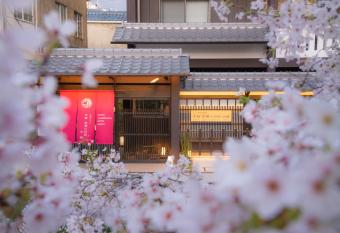 Kyoto Takasegawa Bettei allows 18 year olds to book a room