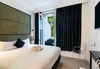 Sydney Boutique Hotel has Balcony rooms