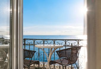 Hotel Villa Schubert has Balcony rooms