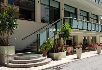 Hotel Chic has Balcony rooms