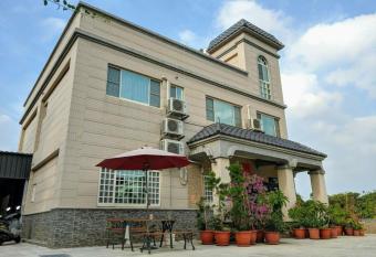 Jin Xi Fu B&B has Balcony rooms