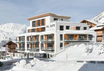 All-Suite Resort K  htai has Balcony rooms