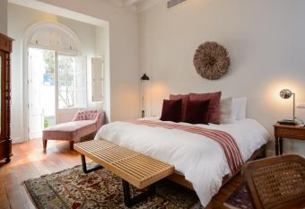 Villa Barranco by Ananay Hotels allows 18 year olds to book a room